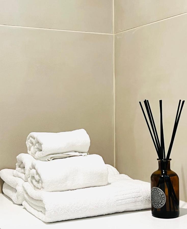 Tarra Luxury Suite Μιλάνο Εξωτερικό φωτογραφία